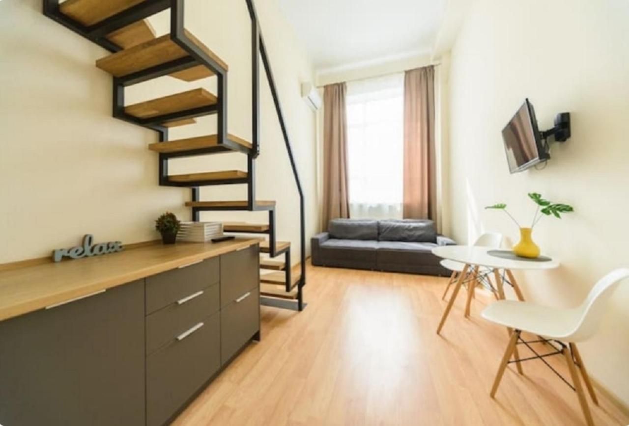 Apartament Loft Smart House Kijów Zewnętrze zdjęcie