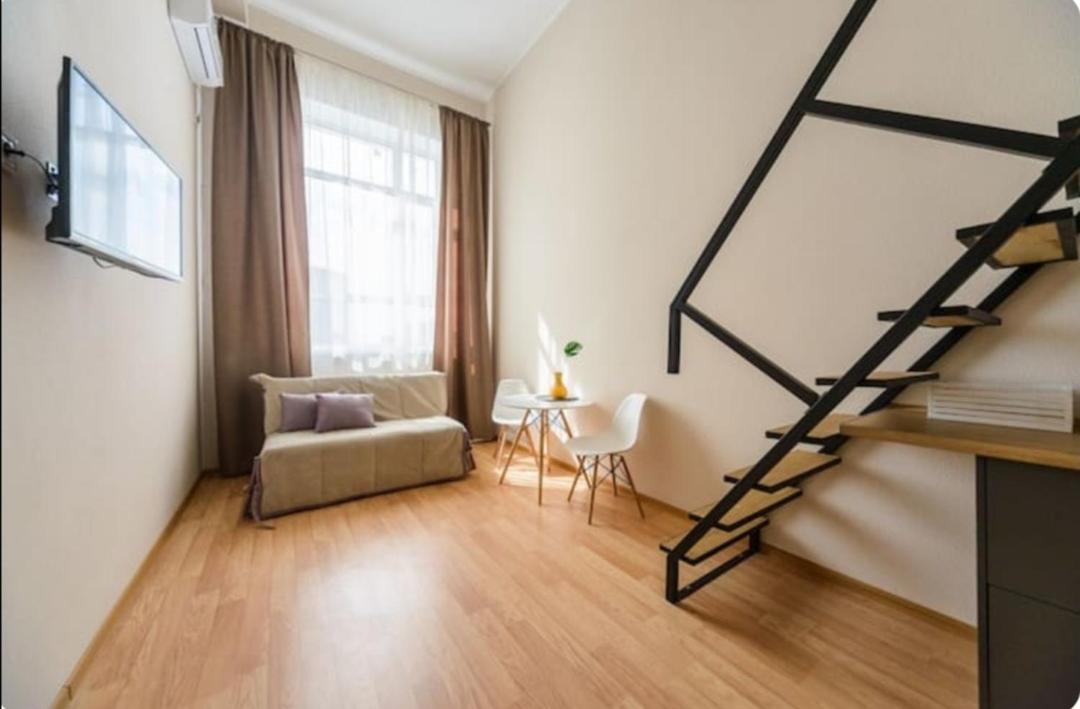 Apartament Loft Smart House Kijów Zewnętrze zdjęcie