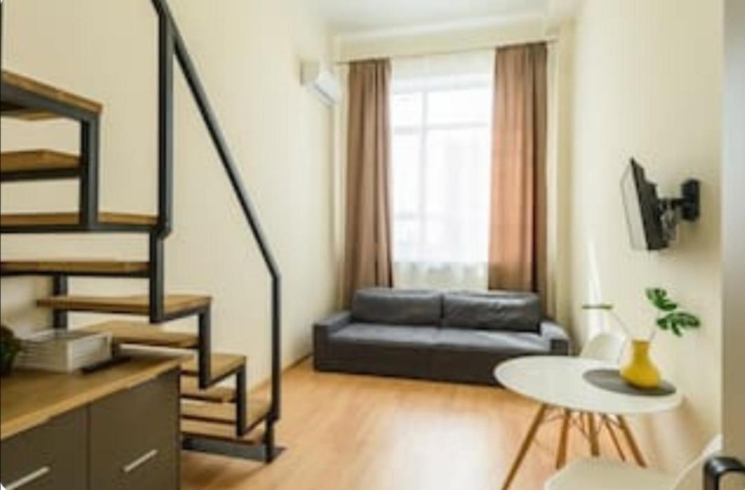 Apartament Loft Smart House Kijów Zewnętrze zdjęcie
